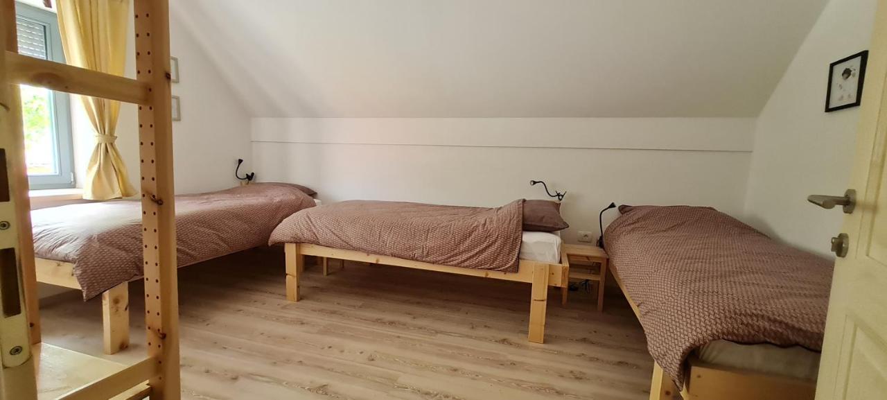 Nona Bb Bed & Breakfast โพสโตยนา ภายนอก รูปภาพ