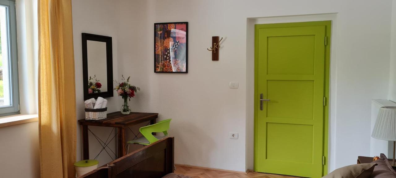 Nona Bb Bed & Breakfast โพสโตยนา ภายนอก รูปภาพ