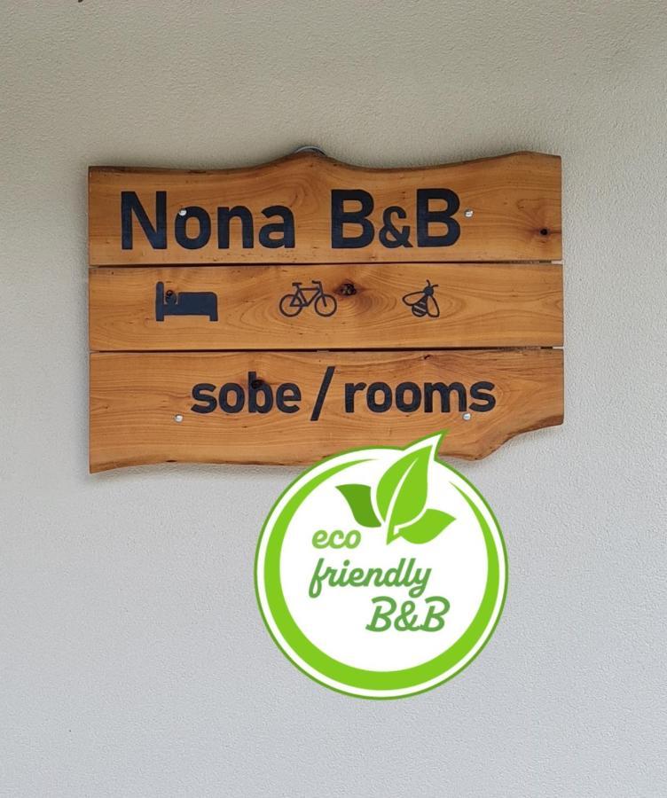 Nona Bb Bed & Breakfast โพสโตยนา ภายนอก รูปภาพ
